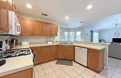 Tuscan Ridge House | Dolcetto Den - 4 bedroom pool home with hot tub and games room