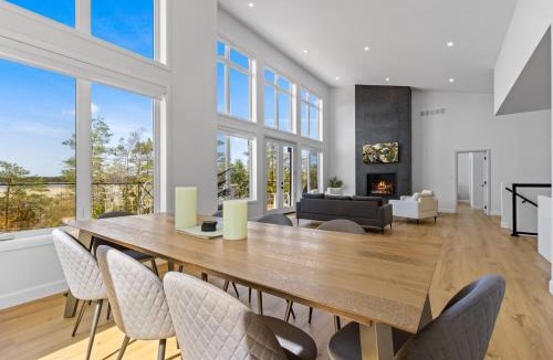 Tobermory House | Dorcas Bay Dreams