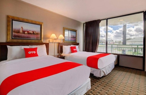 Douglas Apartment | Douglas GA | 2 Queen Bed
