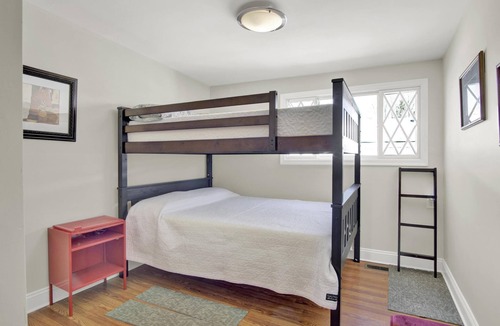 Carlisle House | Downtown Carlisle Townhouse