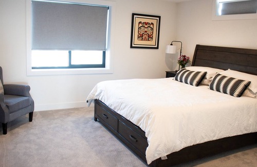 Chewelah Apartment | Downtown Chewelah Loft - Close to GOLF and SKI RESORT