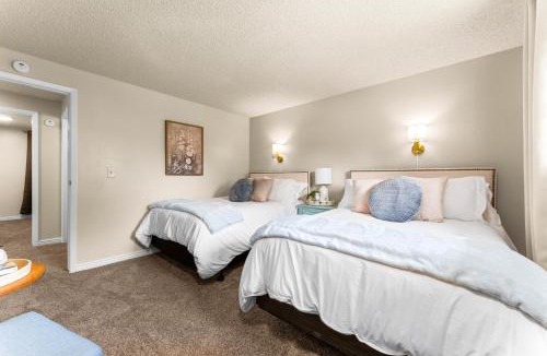 Eagle House | Downtown Eagle Haven