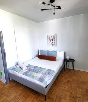 Church and Wellesley Apartment | Downtown Gem by the Subway
