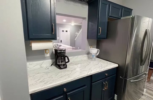 Harrisburg House | Downtown Harrisburg close to Hershey PA-Sleeps 8