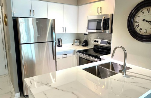 CityPlace Condo | Downtown Toronto. PH Two Bedroom + den on 31st floor huge waterfront views.