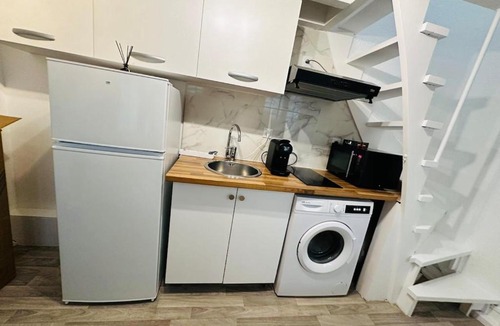 Quartier Sainte-Avoye Apartment | Dream Dwell Paris-Apart at the heart of 3e Marais District