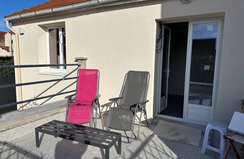 Villejuif House | Dream House Paris-5 Chambres - 2sdb- 7 Personnes- Jardin et Terasse-au Calme