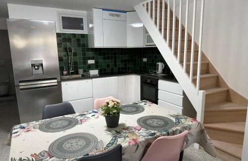 Villejuif Villa | Dream House Paris 5 chambres proche M7et M14