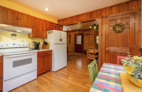 Sabinsville House | Dream Weaver : Pet Friendly!