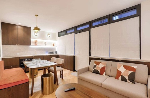14th Arrondissement Apartment | Duplex for 6pax with cinema room