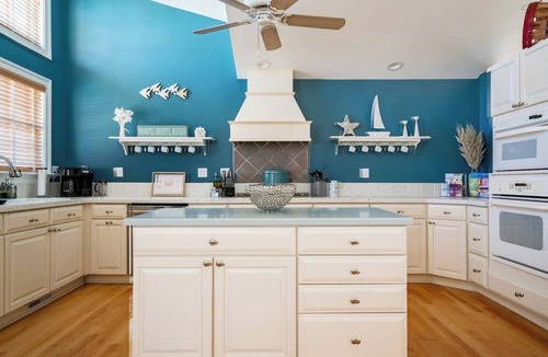 Algonquin House | Eastern Shore Getaway - Cambridge, Maryland