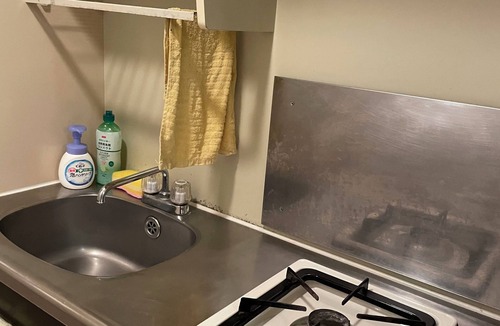 Nakakasai Apartment | Easy access to Disney] 11 minutes by car *Convenience store available! A 5-minute walk from Tokyo Metro Kasai Station!