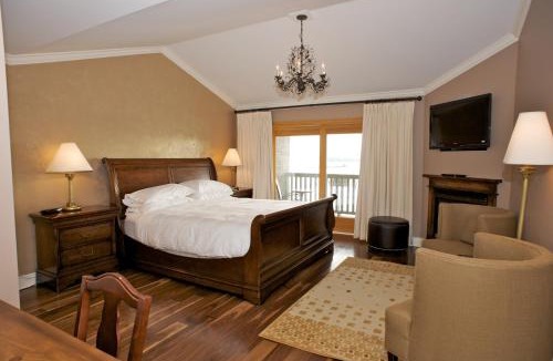 Fenelon Falls Hotel | Eganridge Resort, Golf Club & Spa