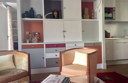 7th Arrondissement Apartment | Eiffel Tower 2 luxury rooms