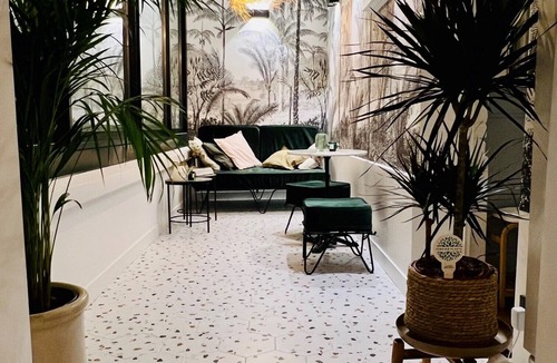 Faubourg Saint-Germain Apartment | Eiffel Tower! Very chic 2 bedrooms, Rue Cler