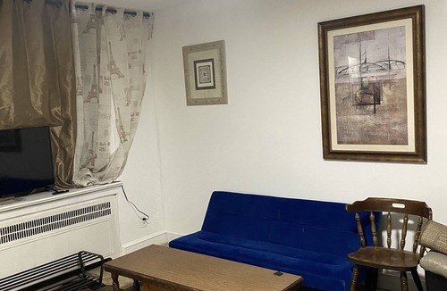 Ogontz Campus Apartment | Einstein Hospital, Naval base in the NE, Near Tacony Bridge