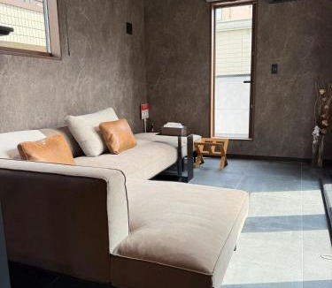 Roppongi Villa | EKVOLI ROPPONGI TOKYO, Private Hotel