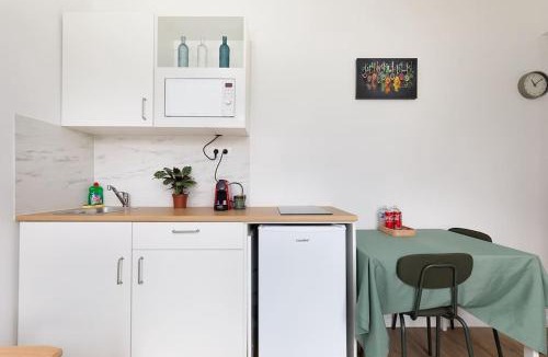 Aulnay-sous-Bois Apartment | Elégant Flat Paris CDG Expo