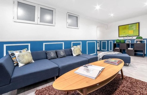 Strasbourg -Saint-Denis Apartment | Elegant 130m² Apartment in Central Paris, Marais