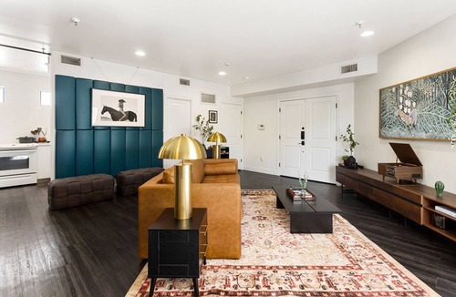 Brown and Stetson Business Condo | Elegant 3BR Retreat | Walk to Old Town Bars | Free Parking