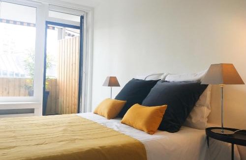 Grenelle Apartment | Elegant 48sqm apartment Eiffel - view & large terrace
