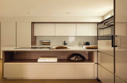 L'Europe Apartment | Elegant apartment - 2BR- 6P- Gare Saint Lazare
