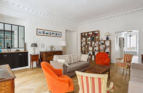 Quartier du Faubourg-Montmartre Apartment | Elegant apartment on rue de Trévise