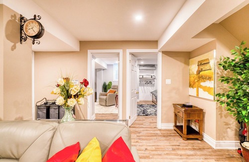 Brampton Apartment | Elegant Home Away From Home