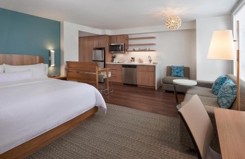 Mississauga Hotel | Element Toronto Airport