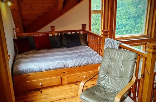 Tobermory House | Elenriel Cottage - Waterfront Timberframe