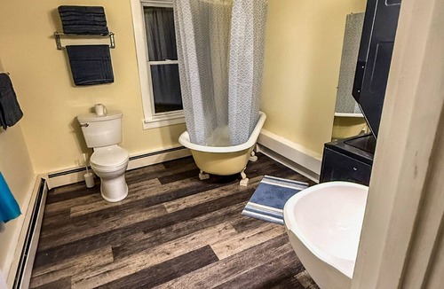 Millheim House | Elk Creek Farmhouse near Penn State!