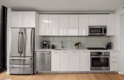 Tudor City Apartment | Embassy I | High-floor Midtown 2BR