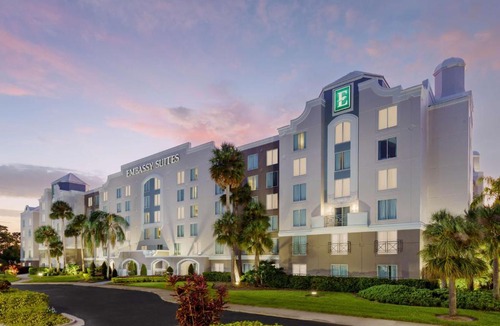 Florida Central Atlantic Coast Resort | Embassy Suites by Hilton Orlando Lake Buena Vista Resort