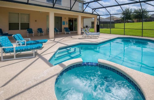 West Kissimmee House | Emerald Blossom
