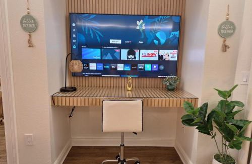 Florida Center Apartment | Emerald Luxe Lakeview 6 min to EPIC Universe
