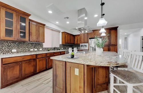 Encanterra House | Enchanted Encanterra 55+ Living! Firepit! Amenities Galore 30 night min