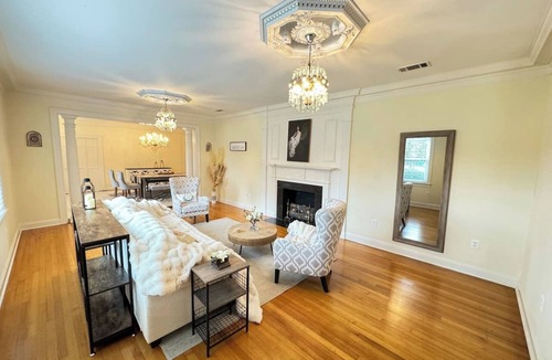 Forest House | Enchanted Forest | 6BR Family & Group Retreat