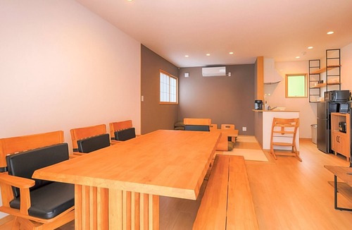 Fujiyoshida House | Entire 3LDK reserved View of Mt Fuji Built in 2020 with kitchen utensils A momiji/Fujiyoshida Yamanashi