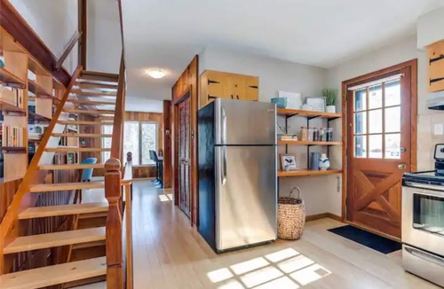 Kimberley Ski Chalet | Entire Chalet - Hot tub -Sauna - 25 mins to Blue Mountain