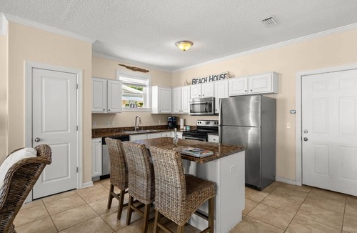 Laguna Beach Estates House | Entire Home: Quiet West End - Dazed by the Beach