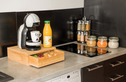 Noisy-le-Grand Apartment | Escape between Paris, Disneyland and the banks of the Marne