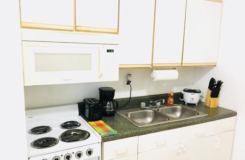 Cutler Bay Apartment | ESCAPE By ANDY RESORT.inc