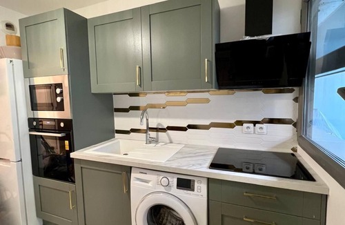 Clichy Apartment | Excellent Family Apartment