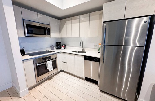 Hallandale Beach Condo | Exceptional 2bdr PH Incredible View 31st floor