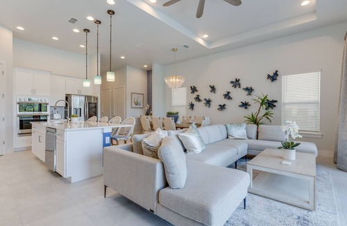 Reunion House | Excitement Escape | Theater Room | Themed Bedrooms | Reunion Membership