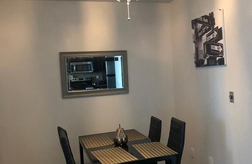 Fort York Apartment | Executive 1 Bedroom condo sleeps 4.