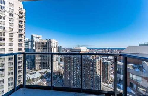 Downtown Mississauga Apartment | Executive 2BR-2Bath Condo, High Floor, Parking