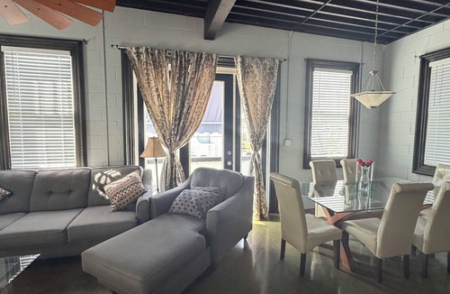 Ybor City Apartment | Executive Home Office Suite, Fully Furnished, Ybor Heights, Tampa