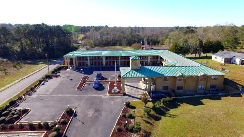 Opp Hotel | Executive Inn Opp