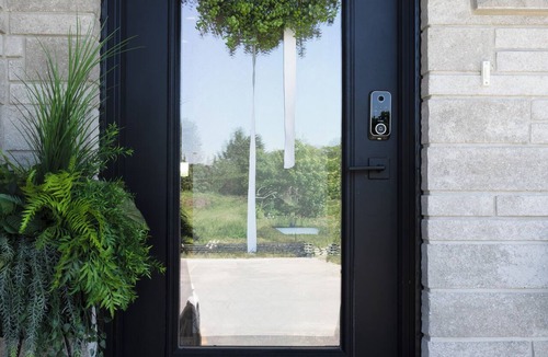 Mount Forest Apartment | Executive Luxury Condo | Corporate Stay | Sleeps 4